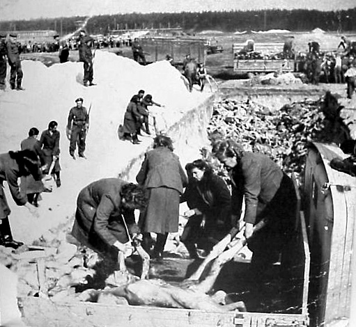 SS Women Forced To Bury The Dead in Belsen